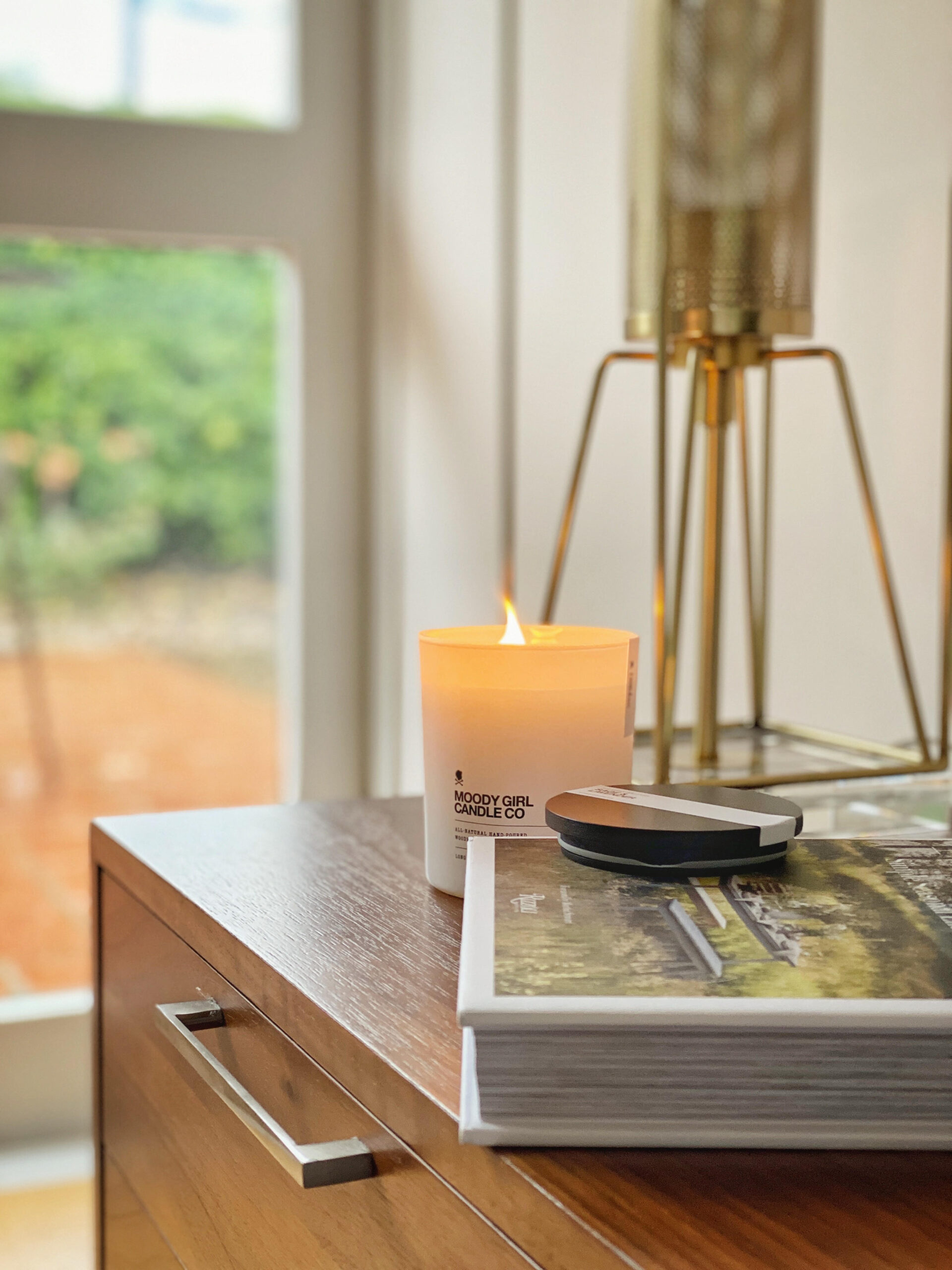 Cultivating An Intimate Aesthetic with WoodWick Candles 